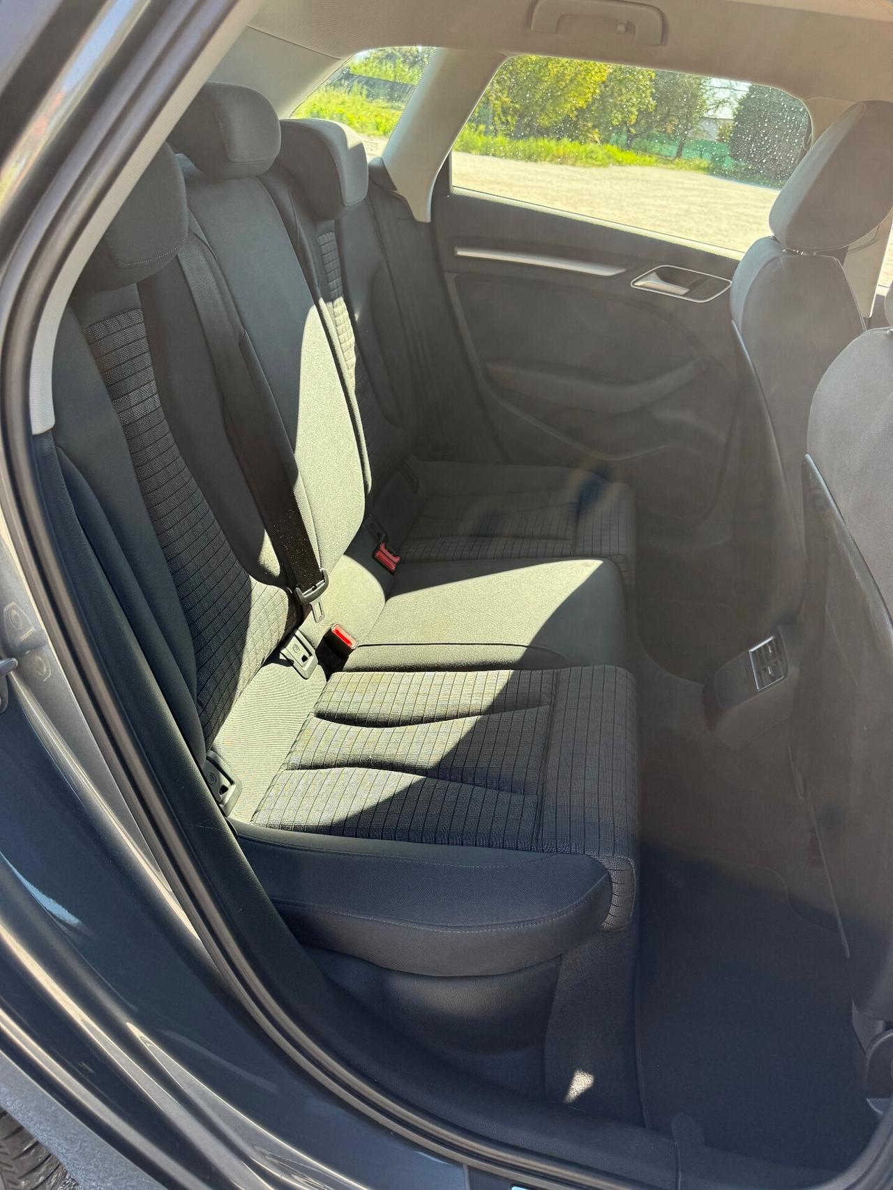 Audi A3 sportback 1.6 TDi EURO6B neopatentati UNIPRO