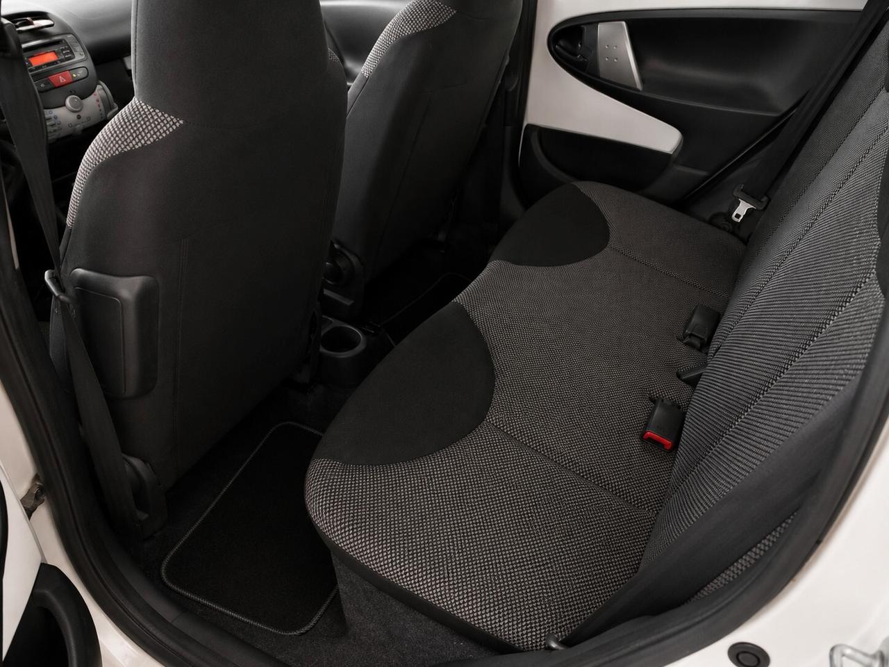 Toyota Aygo 1.0 12V VVT-i 5 porte Active Connect