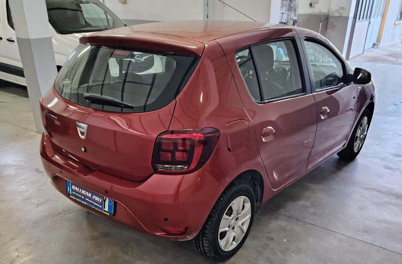 Dacia Sandero 0.9 60Cv (ADATTA A NEOPATENTATI!!)