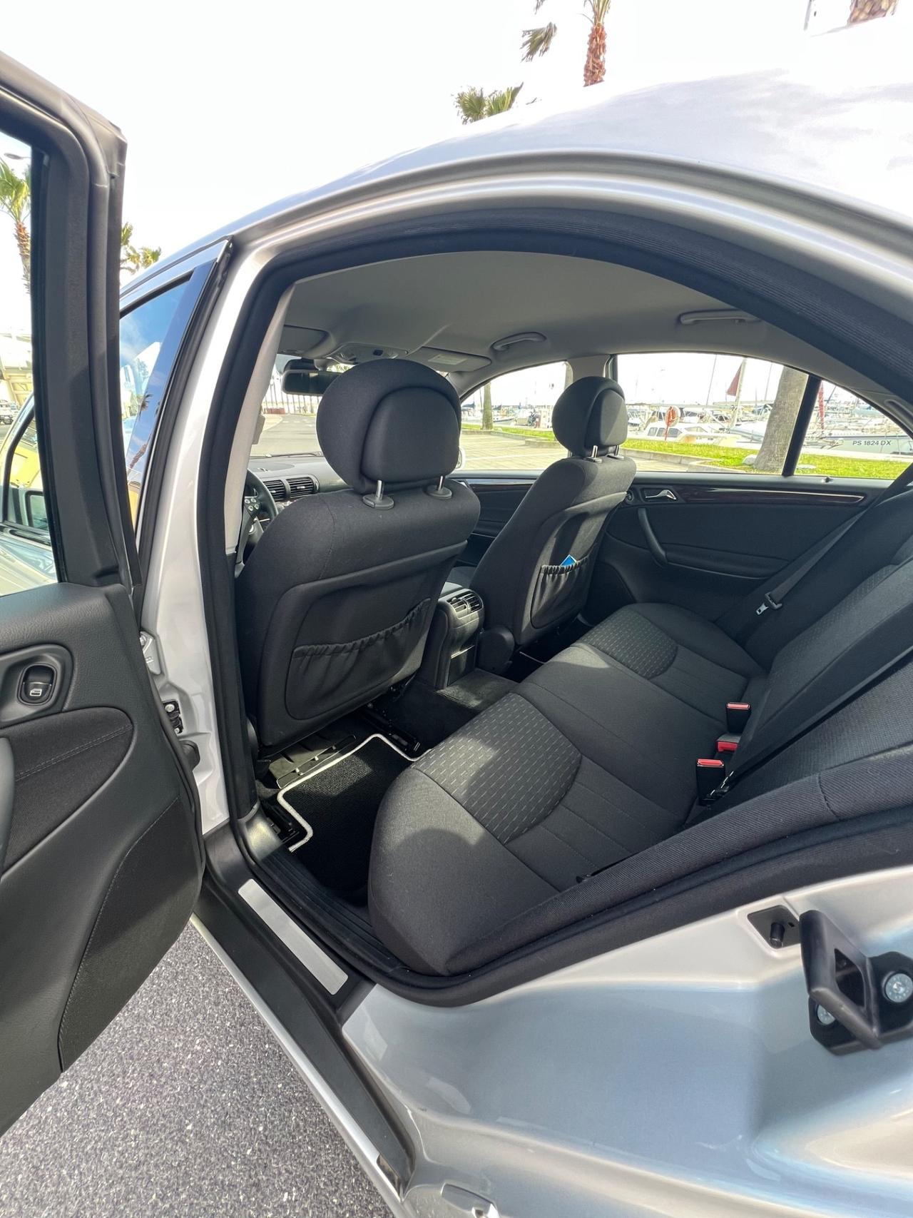 Mercedes-benz C 220 CDI cat Avantgarde