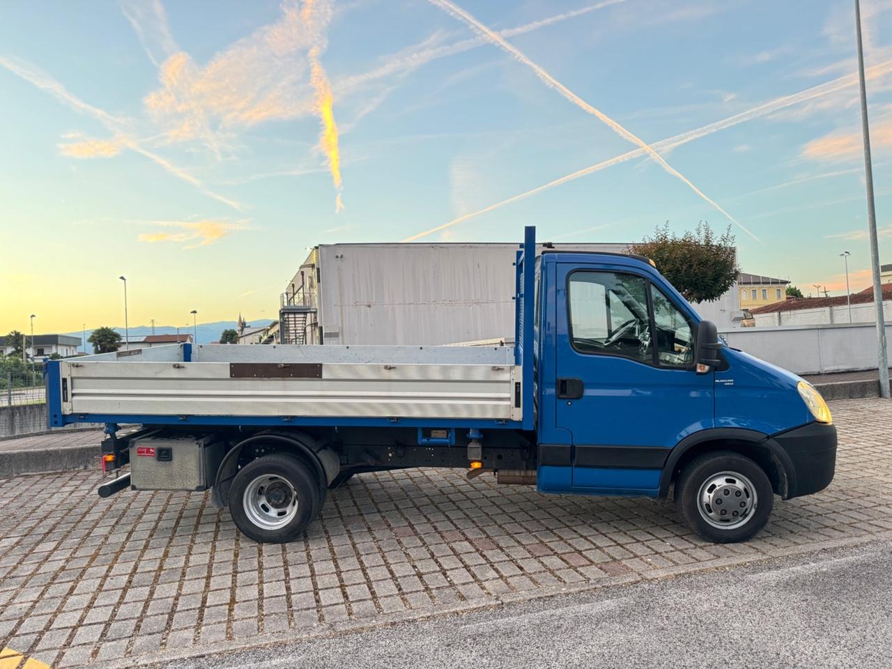 IVECO DAILY 35C11 RIBALTABILE