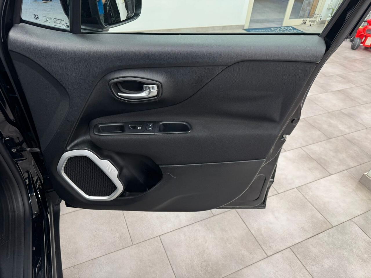 Jeep Renegade 1.6 Mjt 120 CV Longitude