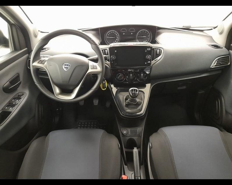 Lancia Ypsilon III 2021 1.0 firefly hybrid Gold s&s 70cv