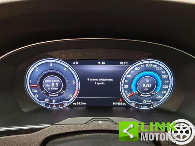 VOLKSWAGEN Passat Variant 2.0 TDI DSG Executive BlueMotion Tech. GARANZIA