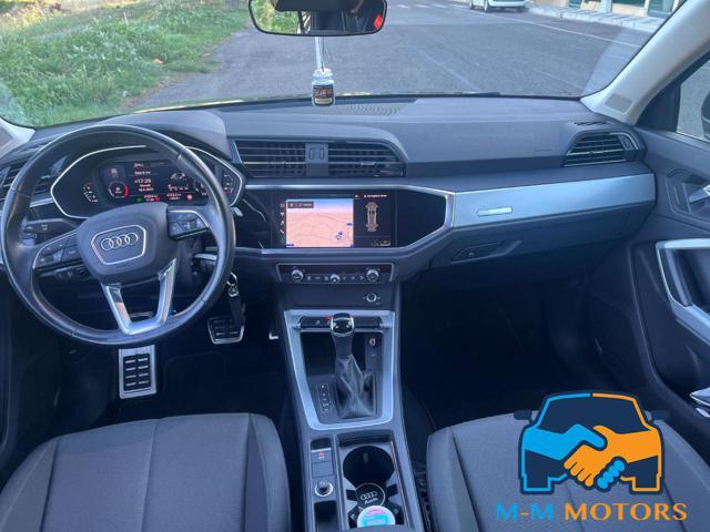 AUDI Q3 35 TDI quattro S tronic Business Advanced