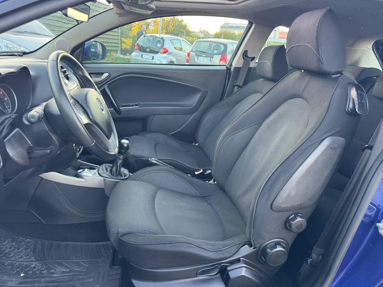 Alfa Romeo MiTo 1.3 JTDm-2 95 CV S&S Distinctive Sport Pack