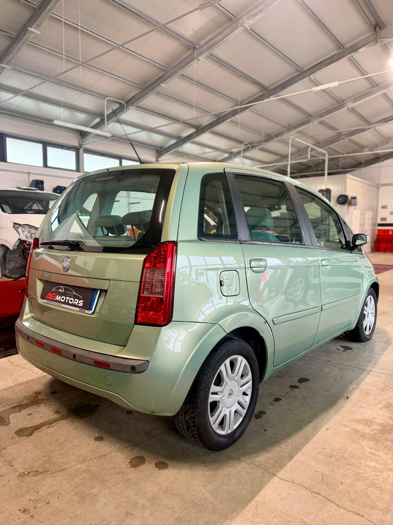 Fiat Idea 1.4 16V Emotion