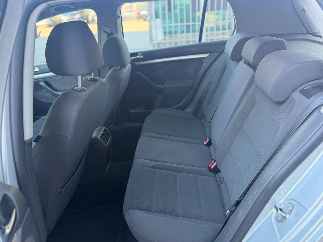 VW GOLF 1.9 TDI 105CV 77KW CERCHI 17