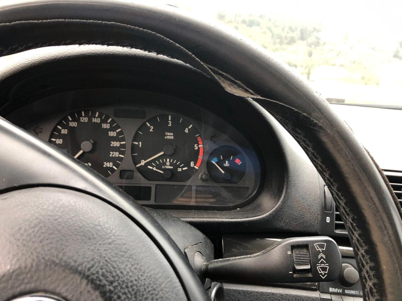 Bmw 320d turbodiesel cat 4 porte 2001 DEMOLITA PER EXPORT