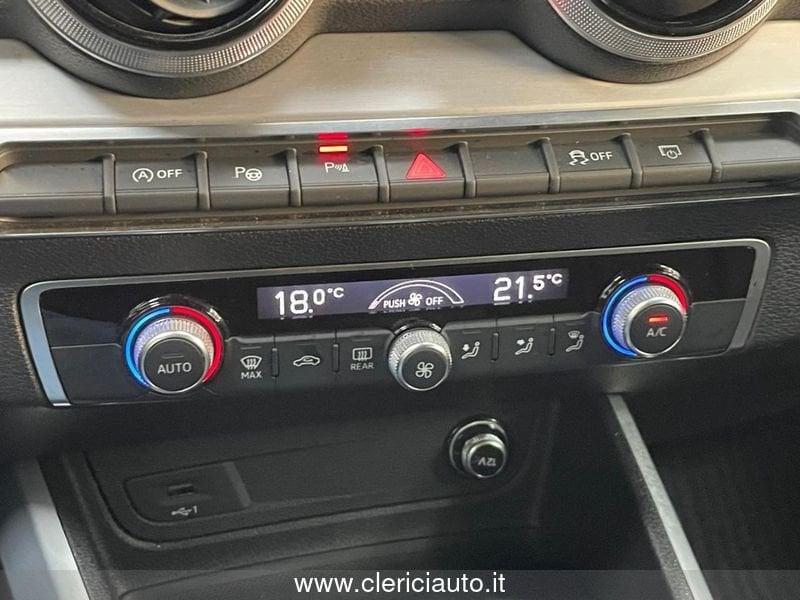 Audi Q2 35 TDI quattro S tronic Identity Black