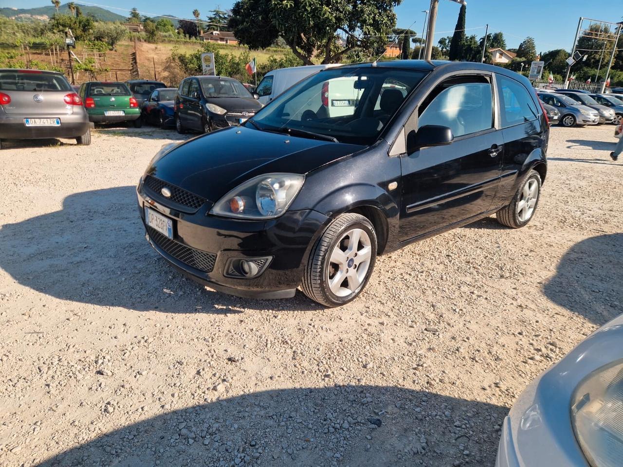 Ford Fiesta 1.4 TDCi 3p. Ghia