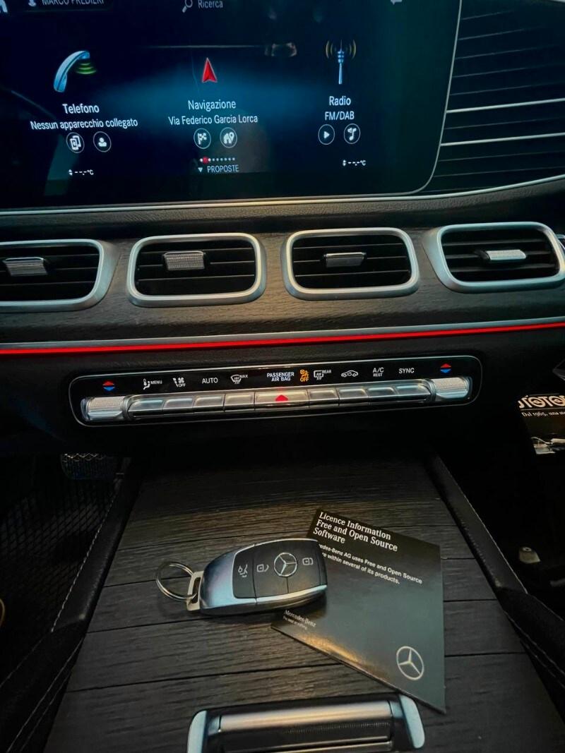 MERCEDES GLE (V167) GLE 300 d 4Matic M...