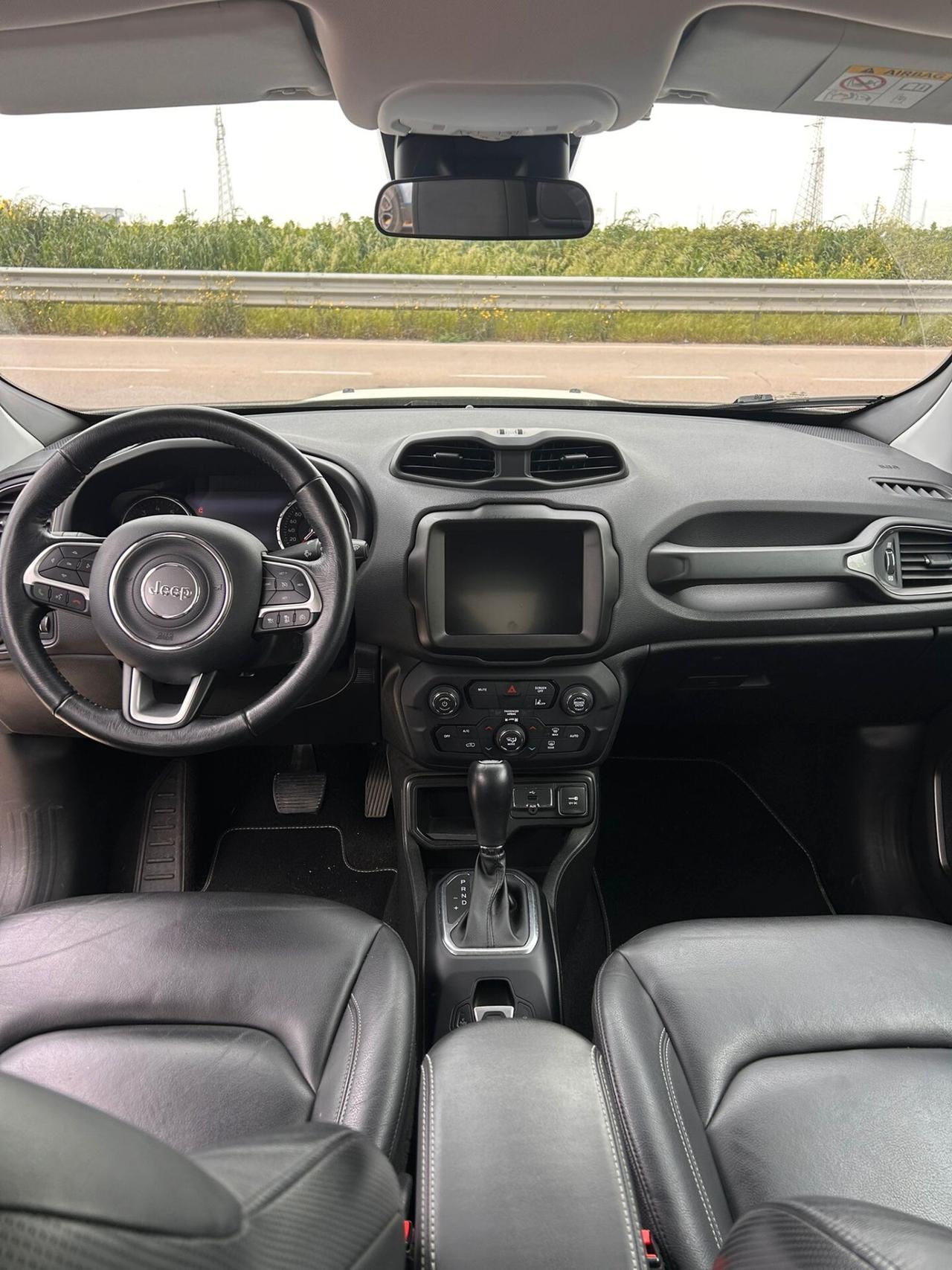 Jeep Renegade 1.5 Turbo T4 MHEV Limited