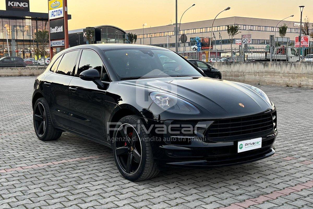 PORSCHE Macan 2.0