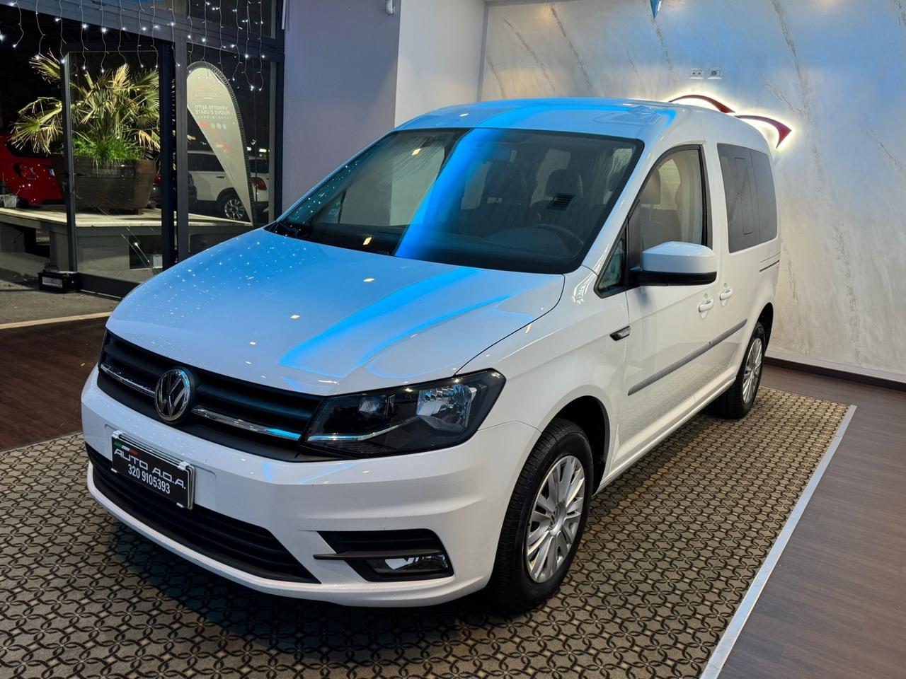 Volkswagen Caddy 2.0 TDI 102 CV Kombi Business DAB