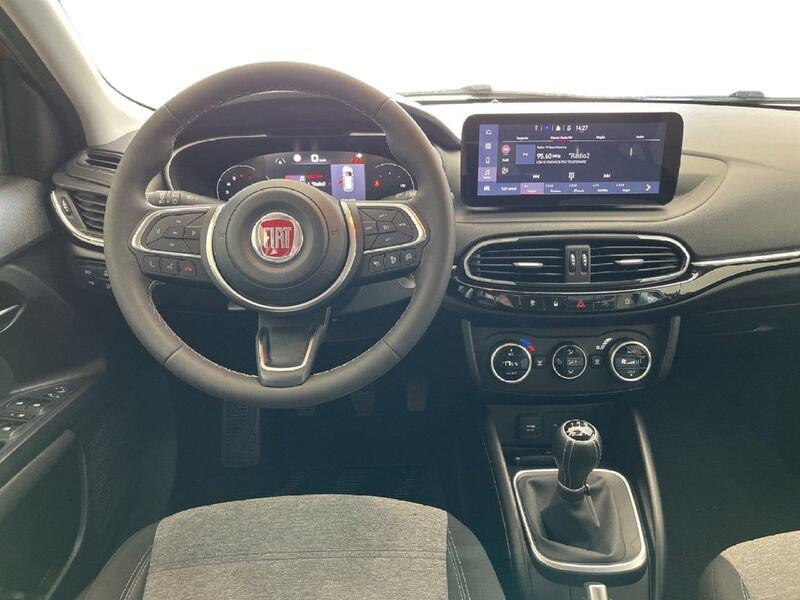 FIAT Tipo 5 porte Cross II 2021 1.0 Cross 100cv