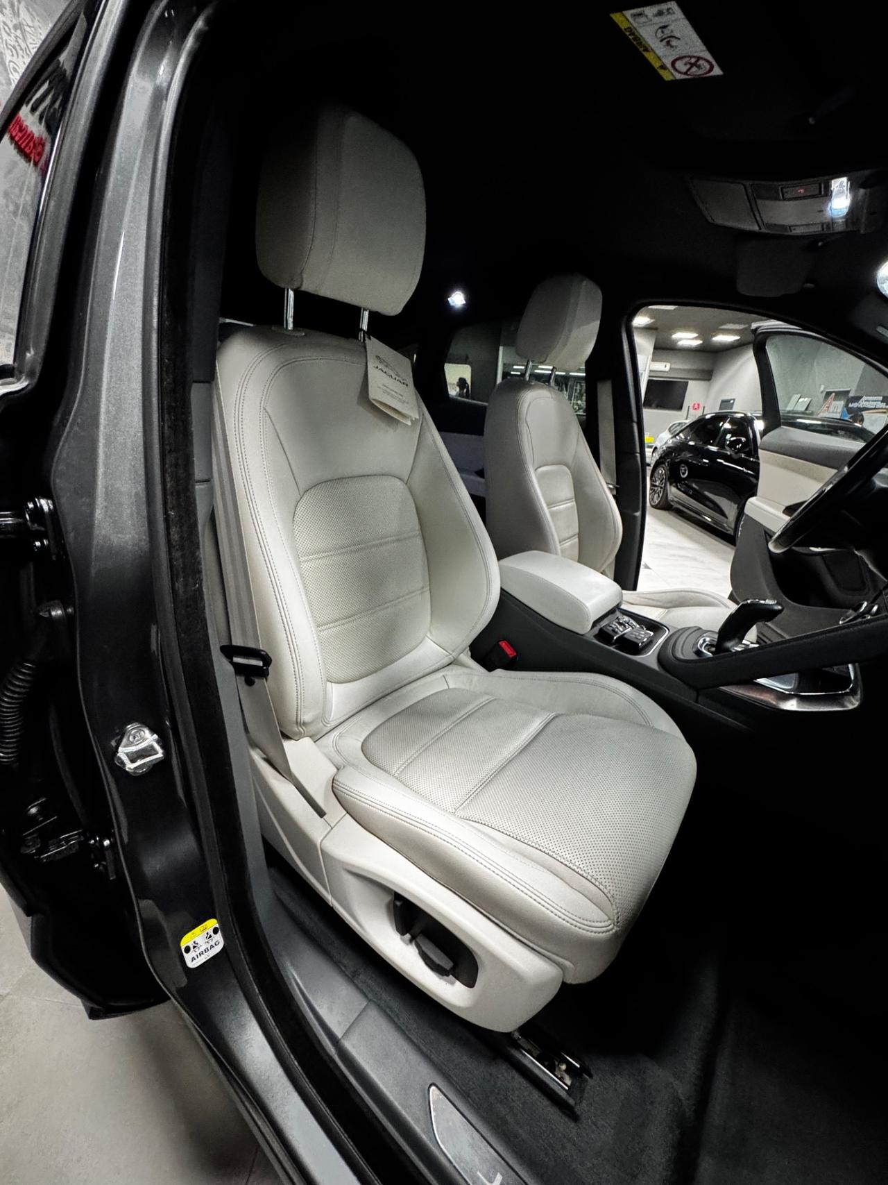 JAGUAR E-PACE 4WD R-DYNAMIC SPORT