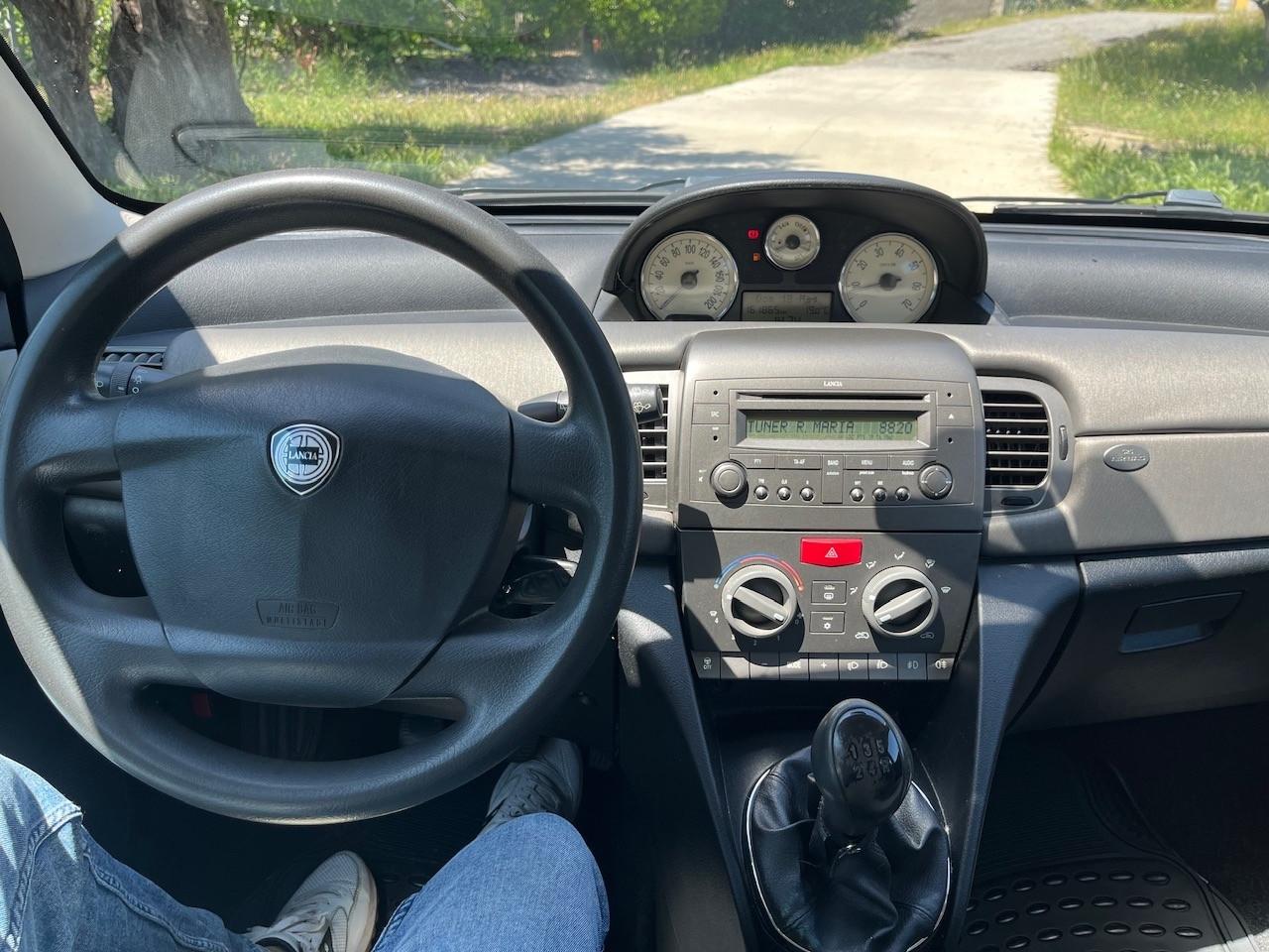 Lancia Ypsilon 1.3 MTJ EURO4 NEOPATENTATI BELLISSIMA POSSIBIL STORICA