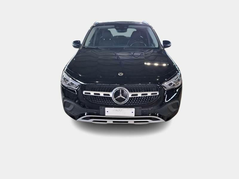 MERCEDES-BENZ GLA 200 Automatic Business Extra