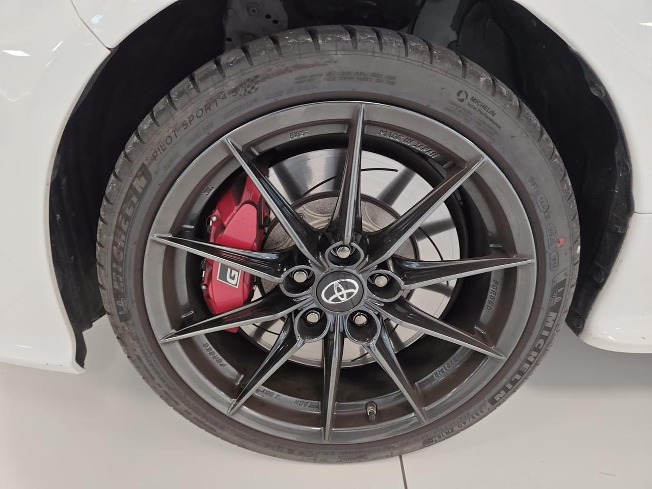 TOYOTA GR Yaris 1.6 Circuit