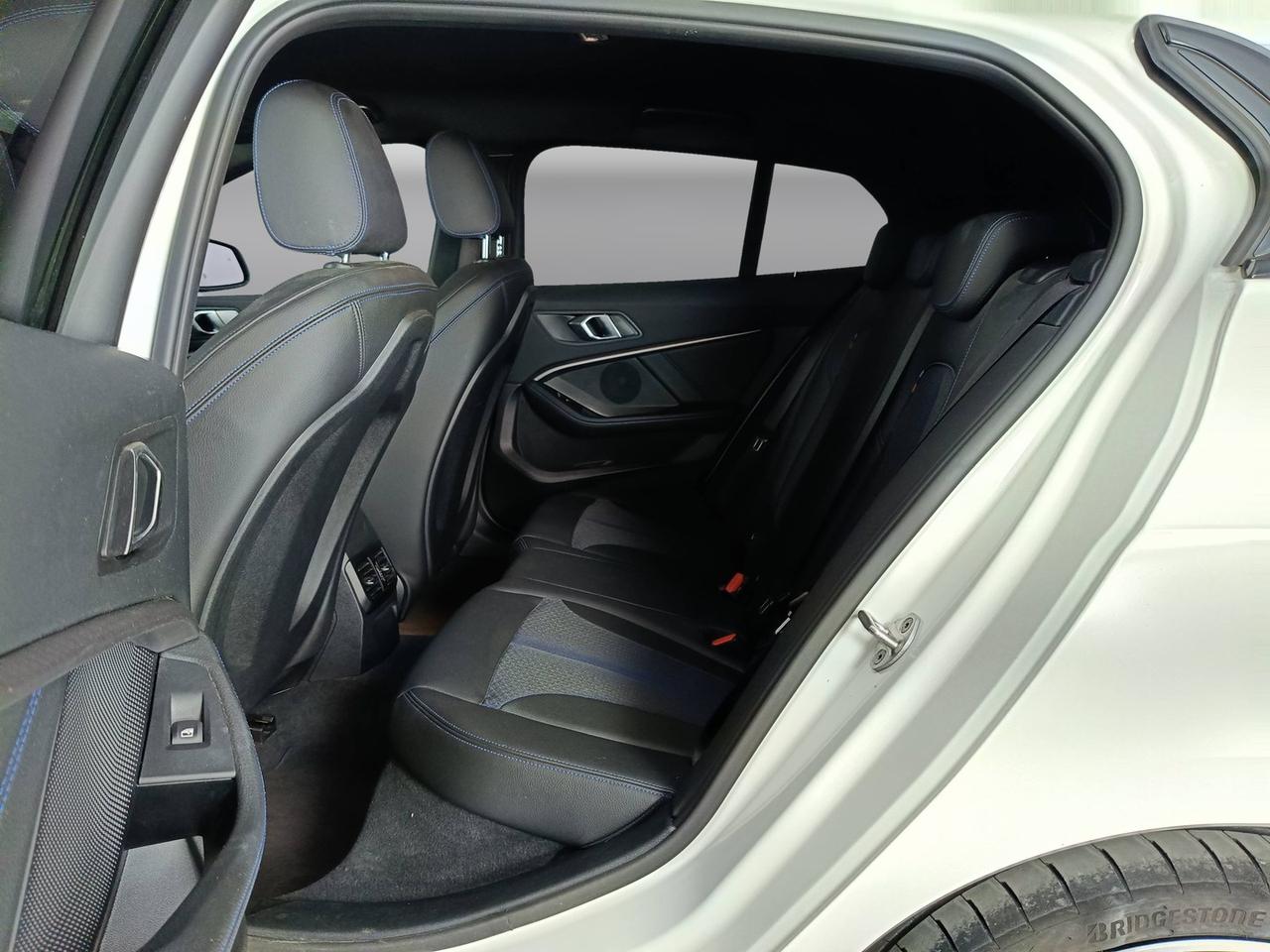 BMW Serie 1 F40 - M 135i xdrive auto