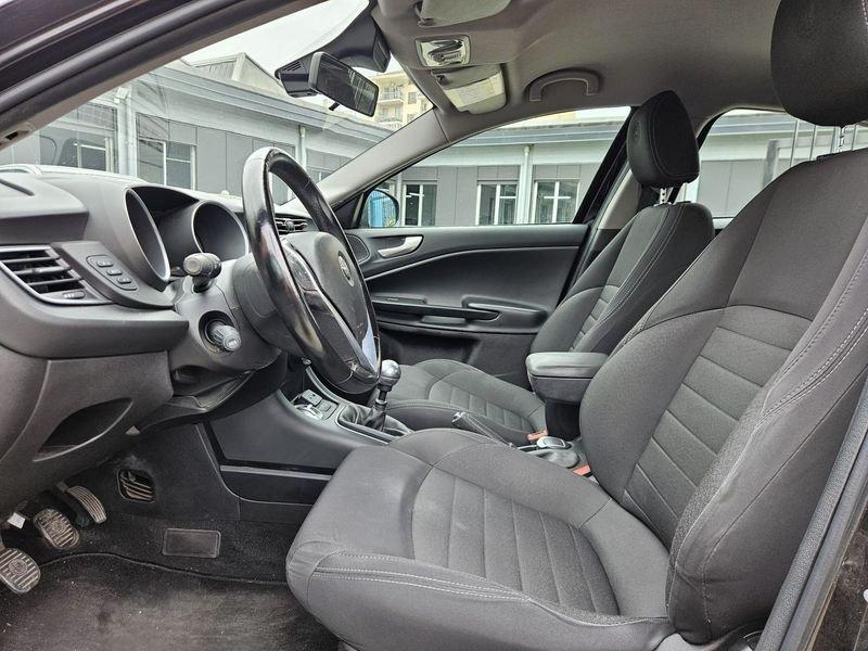 Alfa Romeo Giulietta 1.6 JTDM 120cv