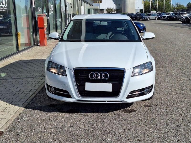 Audi A3 A3 Sportback 1.6 tdi Attraction 90cv