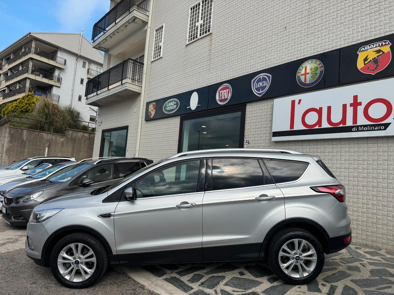 Ford Kuga 1.5 TDCI 120 CV S&S 2WD Titanium