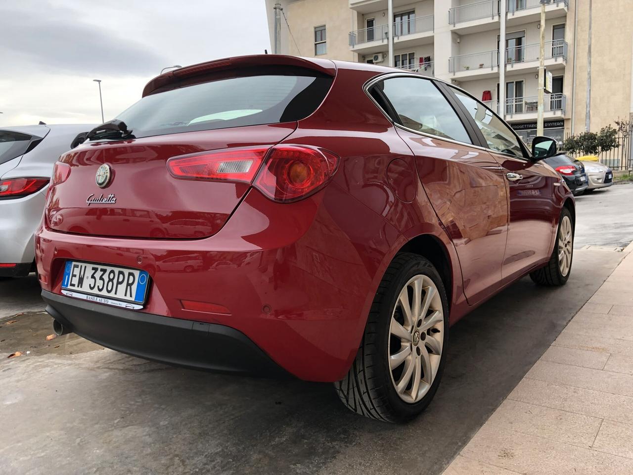 Alfa Romeo Giulietta 1.6 JTDm-2 105 CV Exclusive