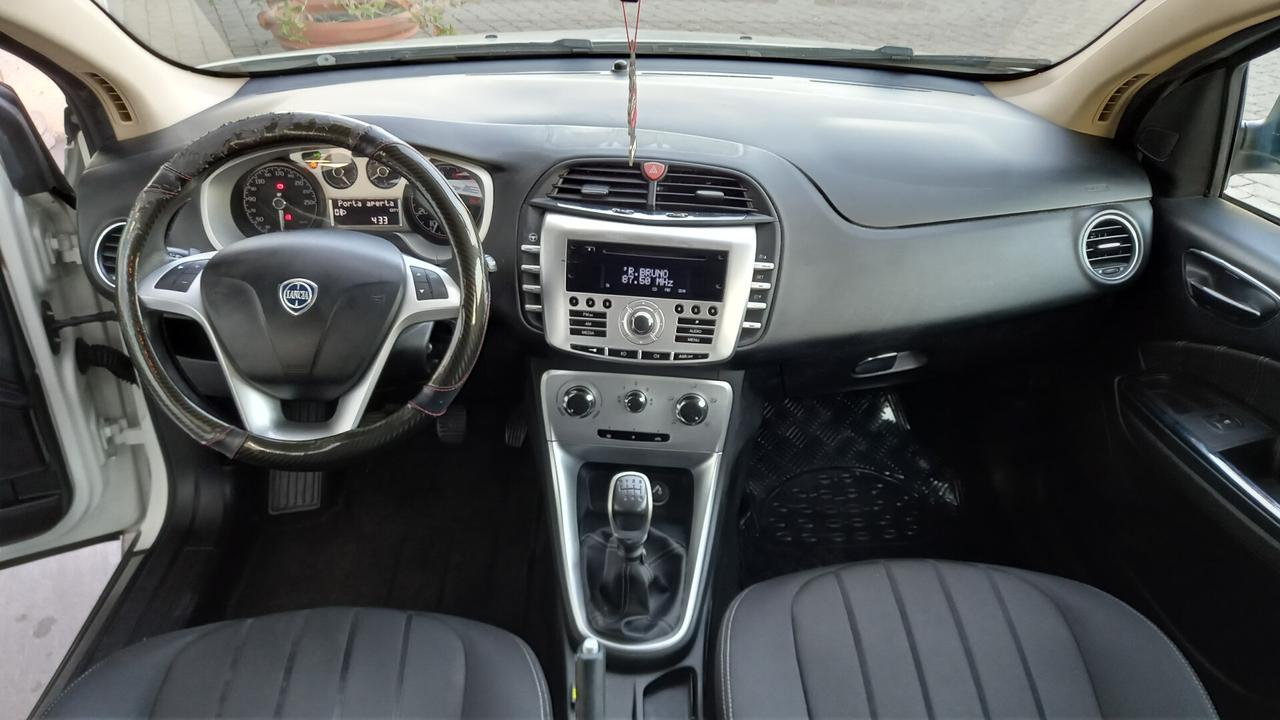 Lancia Delta 1.4 T-Jet 120 CV Argento Ecochic GPL