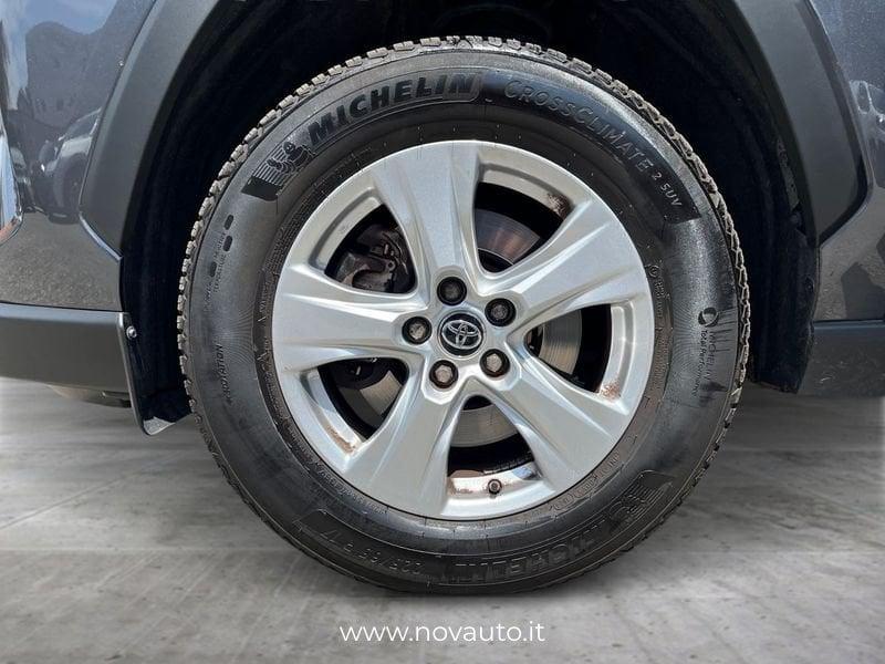 Toyota RAV4 2.5 HV 222v E-CVT Active 4WD