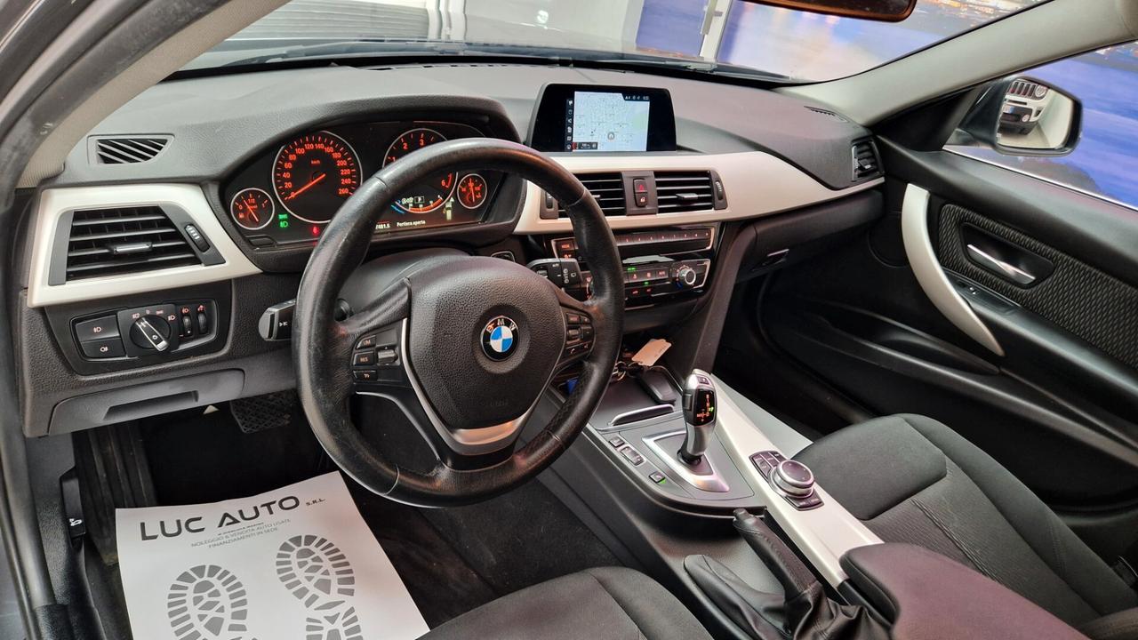 Bmw 318 318d Touring Business Advantage aut.