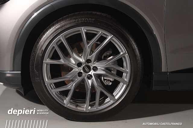 Audi Q4 e-tron 55 quattro S Line edition -BEV batteria 82 kWh