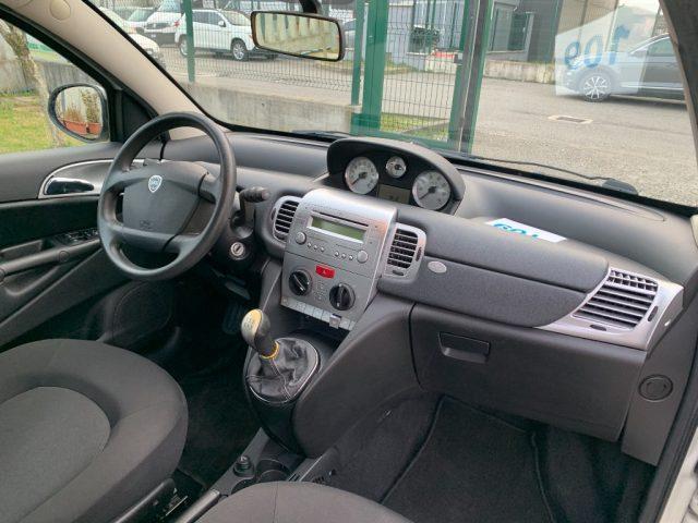LANCIA Ypsilon 1.3 MJT 75 CV Unyca