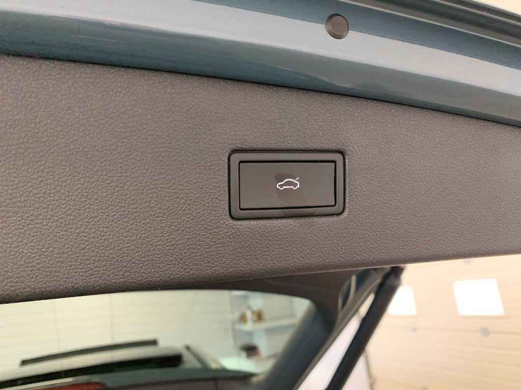 Volkswagen Tiguan Allspace Tetto Apribile 2.0 TDI SCR DSG Elegance Automatico