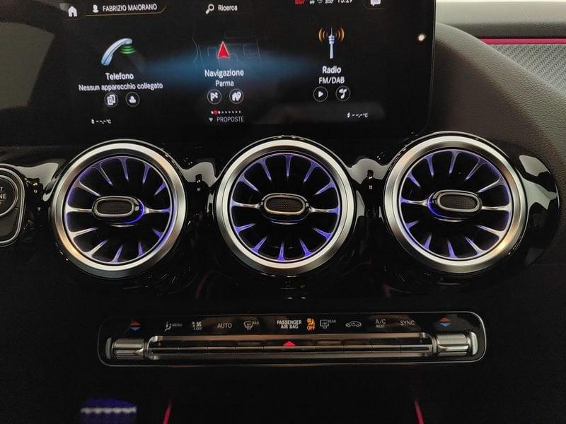 Mercedes-Benz GLA GLA 200 d Automatic Premium
