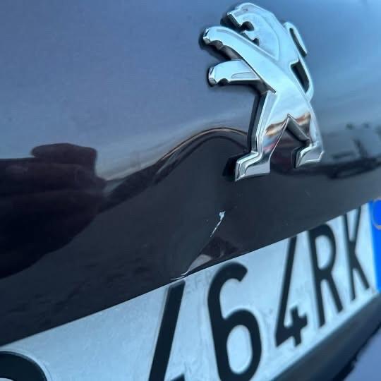 Peugeot 208 1.2 VTi 82 CV 3 porte Allure