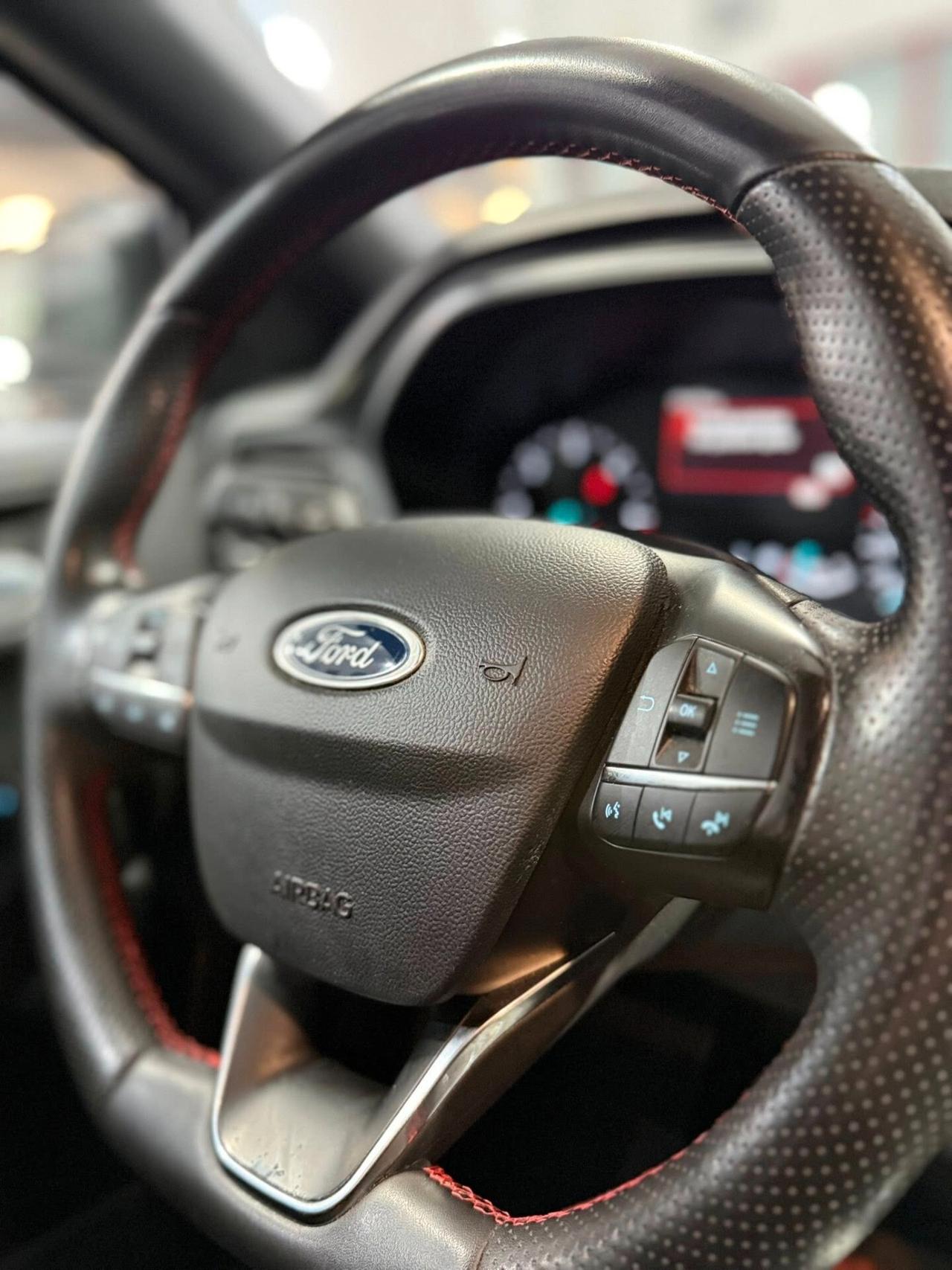 Focus 1.5 EcoBlue 120 CV automatico 5P ST-Line 2022