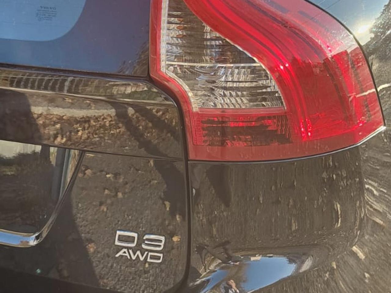 Volvo XC 60 2.4 D3 Kinetic #7699