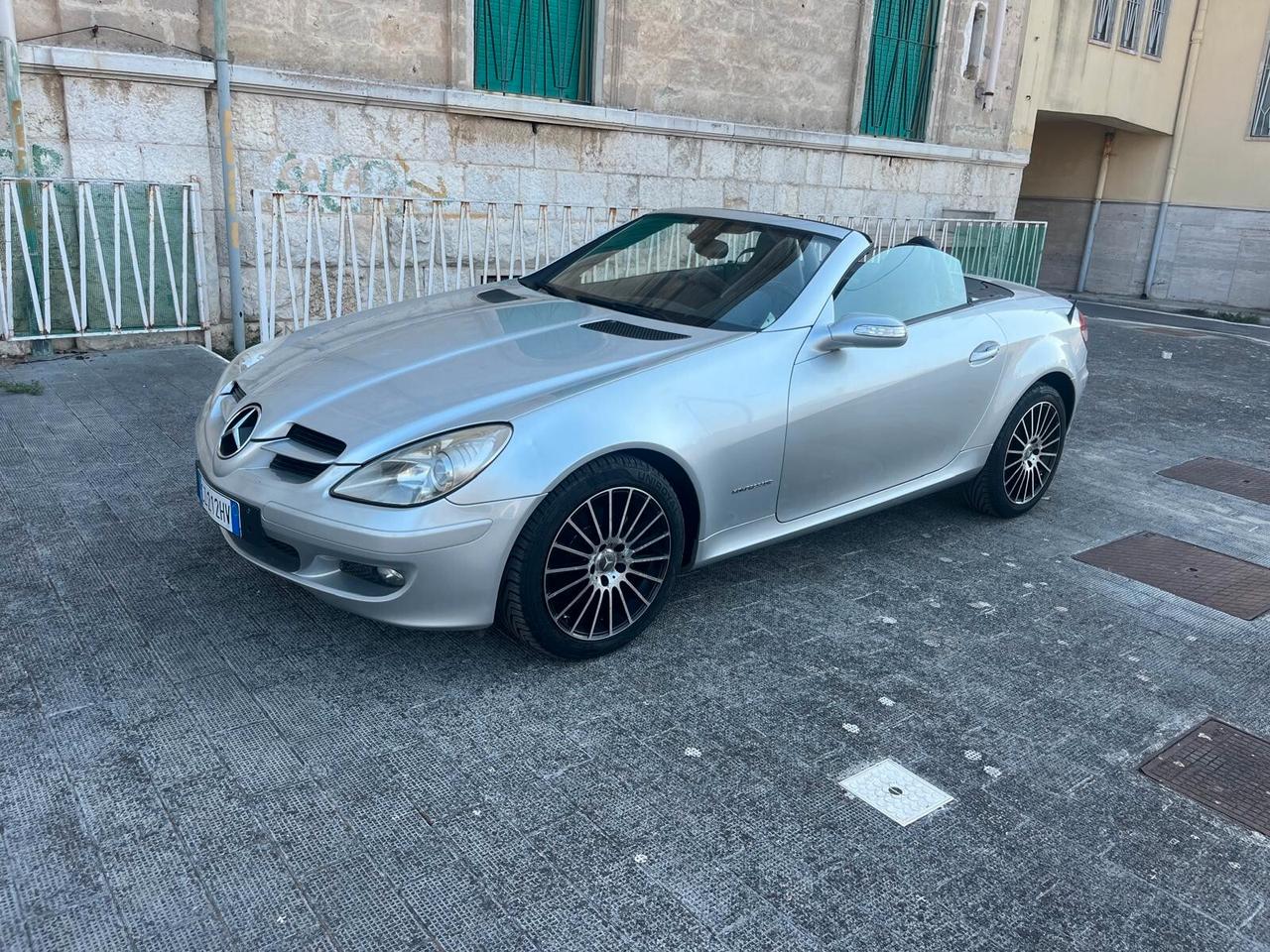 Mercedes-benz SLK 200 Kompressor Da Vetrina