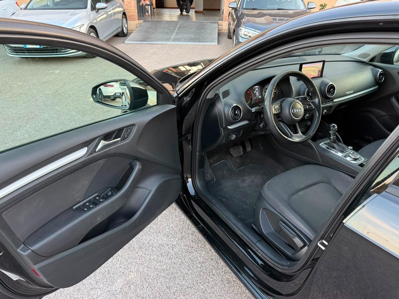 Audi A3 1.6 TDI 116 CV S tronic Sport