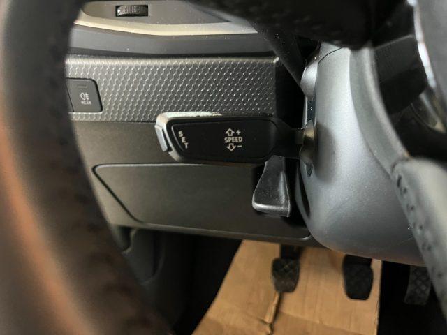 AUDI A1 SPB 25 TFSI S line edition "17 Sline /CarPlay/Park