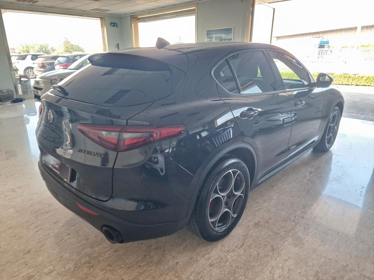 Alfa Stelvio Q4 190 CV Sprint