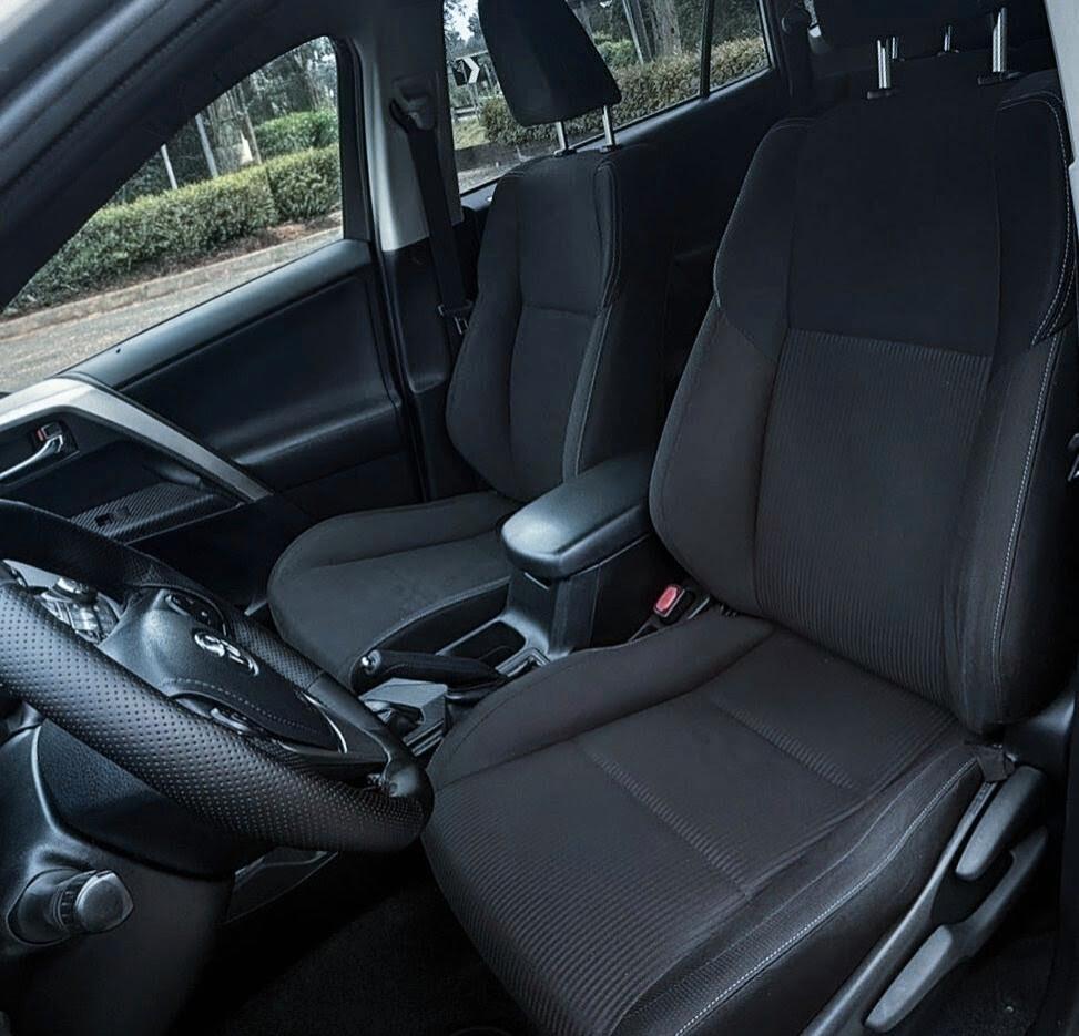 Toyota RAV 4 RAV4 2.0 D-4D 4WD Lounge