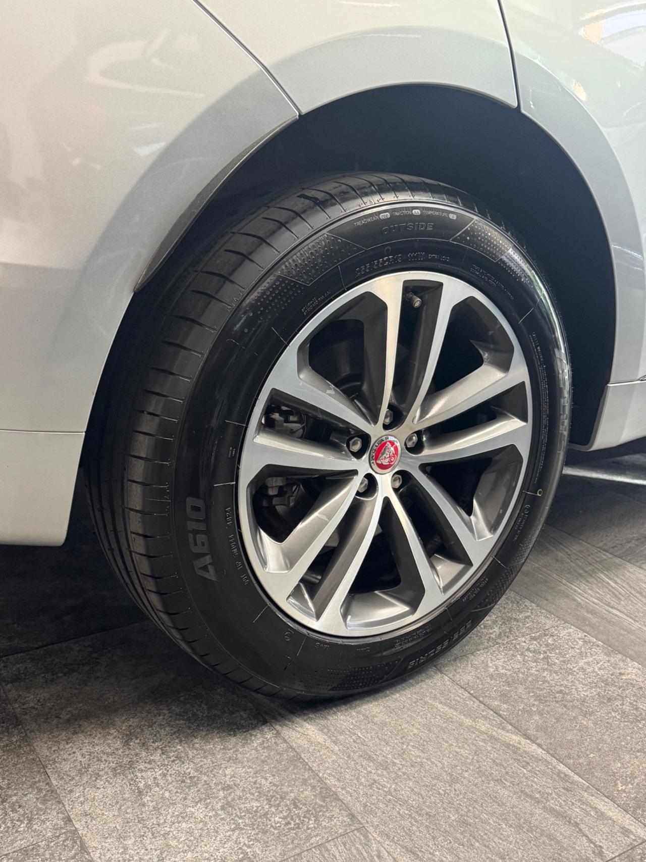 Jaguar F-Pace 2.0 D 180 CV R-Sport Tetto Apribile