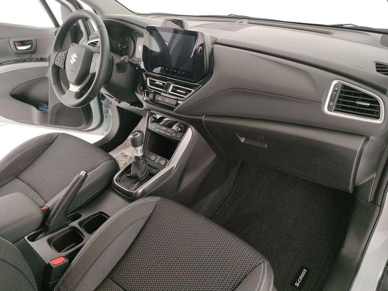 Suzuki S-Cross 1.4 Hybrid Top+