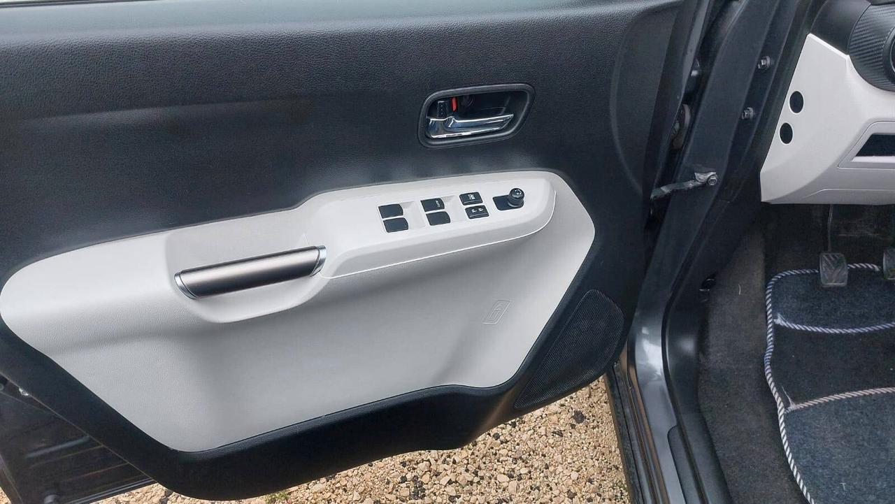 Suzuki Ignis 1.2 Dualjet Top