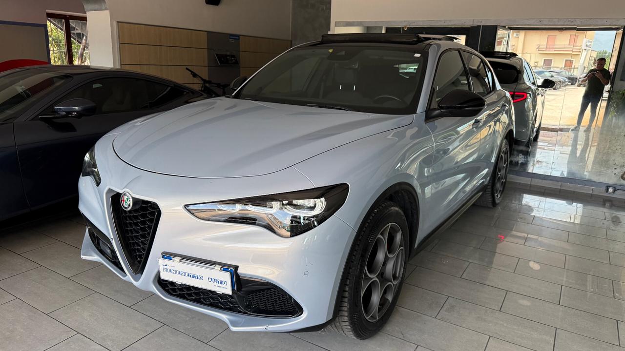 ALFA ROMEO STELVIO Q4 RESTYLING TETTO APRIBILE