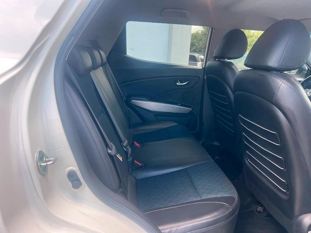 Ssangyong Tivoli 1.6 Start 2wd