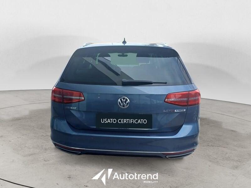 Volkswagen Passat Variant 2.0 TDI 190 CV Automatica DSG Highline R-Line Pack BMT
